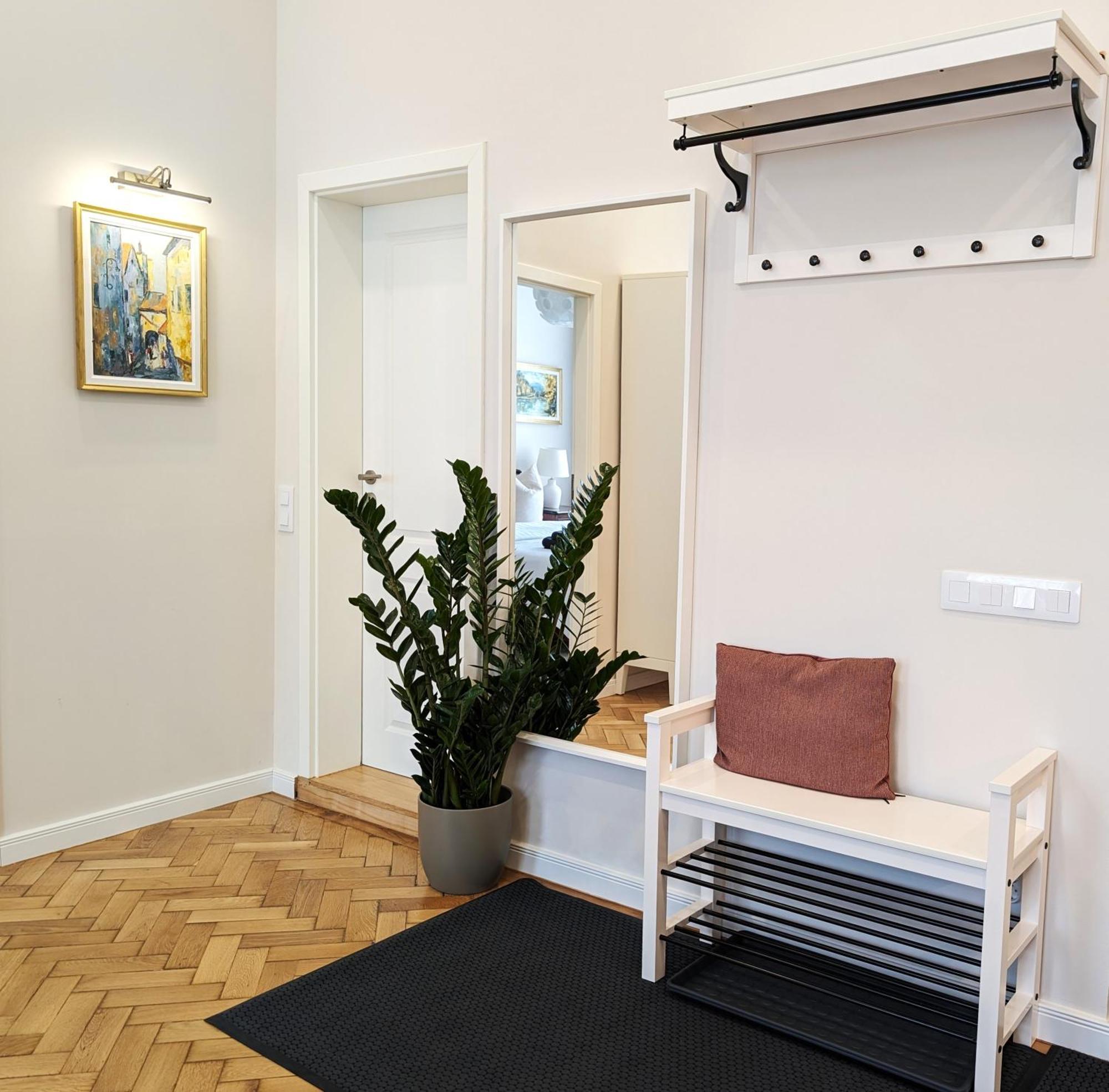 Apartment In Historic Center, Quiet Area, Ac Σίμπιου Δωμάτιο φωτογραφία